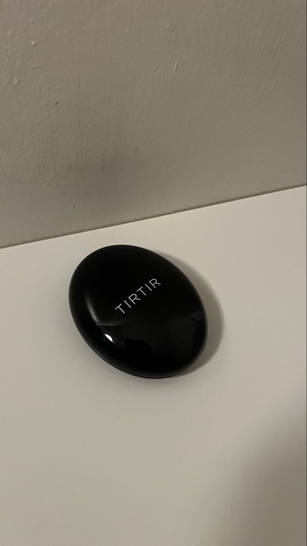 TIRTIR Mask Fit Black Cushion (Category: Makeup) located in Quezon City. Submitted by andiantonelli (Listing ID 1454835477, Image 1). Description: .