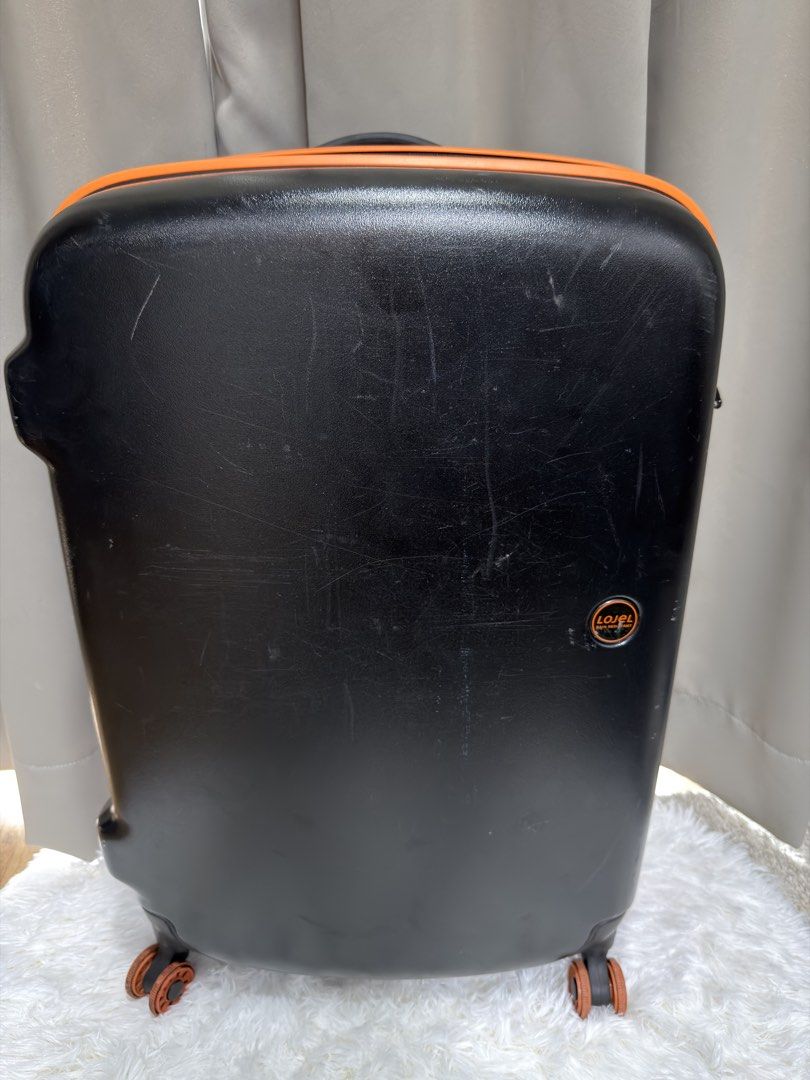 Travel Luggage Maleta (Category: Luggage) located in Manila. Submitted by vieee_28 (Listing ID 1454808076, Image 2). Description: .