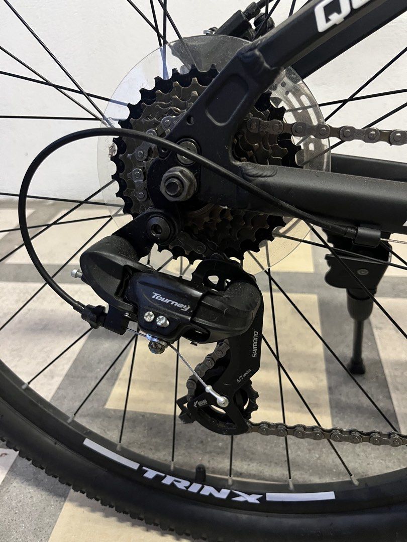 Trinx Edge Mountain Bike 29er (Category: Bicycles) located in Las Pinas. Submitted by garms (Listing ID 1454866464, Image 2). Description: Trinx Edge Mountain Bike 29er Brandnew Size Medium Frame Shimano Tourney 3x9 Groupset Trinx Hydraulic Brakes Trinx Air Fork 12k only! Meetups: SM Southmall, Alabang Town Center, Filinvest/Festival Alabang, BF Homes Parañaque Pm for more photos/info Thanks :)).