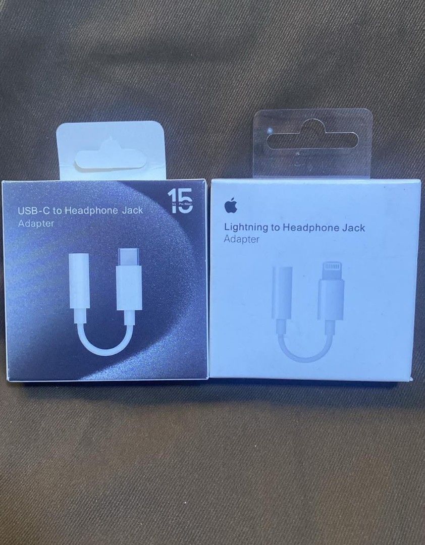 USB-C Headphone jack adapter (Category: Headphones & Headsets) located in Manila. Submitted by pricious (Listing ID 1454776822, Image 1). Description: .