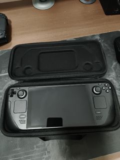 （分類：）位於 。 由 vantablack_ 提交（商品編號 1454904928，圖片 1）。簡介： 。