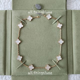 (Category: ) located in . Submitted by all.thingsluxe (Listing ID 1454773984, Image 1). Description: .