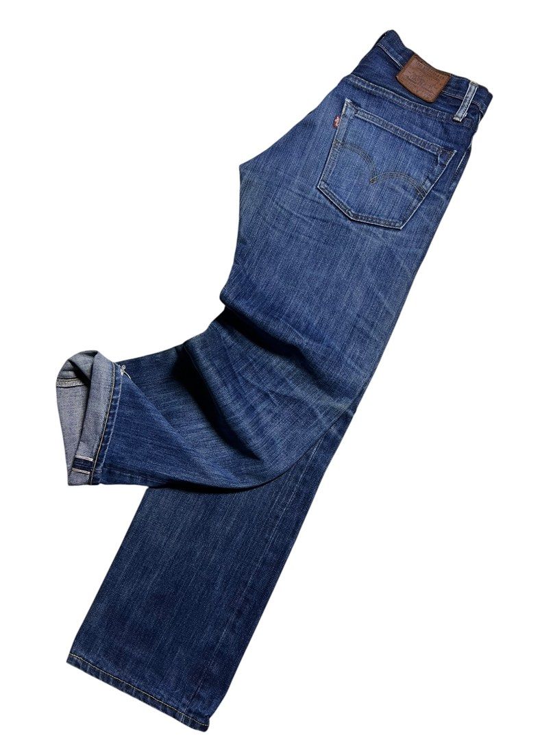 VINTAGE LEVIS BIG E 501XX SELVEDGE LEATHER PATCH PANTS (Category: Jeans) located in Las Pinas. Submitted by greedythrifterz (Listing ID 1454796317, Image 3). Description: VINTAGE LEVIS BIG E 501XX SELVEDGE LEATHER PATCH PANTS DIMES- WIDTH 32, LENGTH 40, THIGHS 12 LEG OPEN 8.5 (ALL INCHES) ISSUE- SIGN OF USAGE (CHECK PIC) FREESHIP AND NEGOTIABLE .