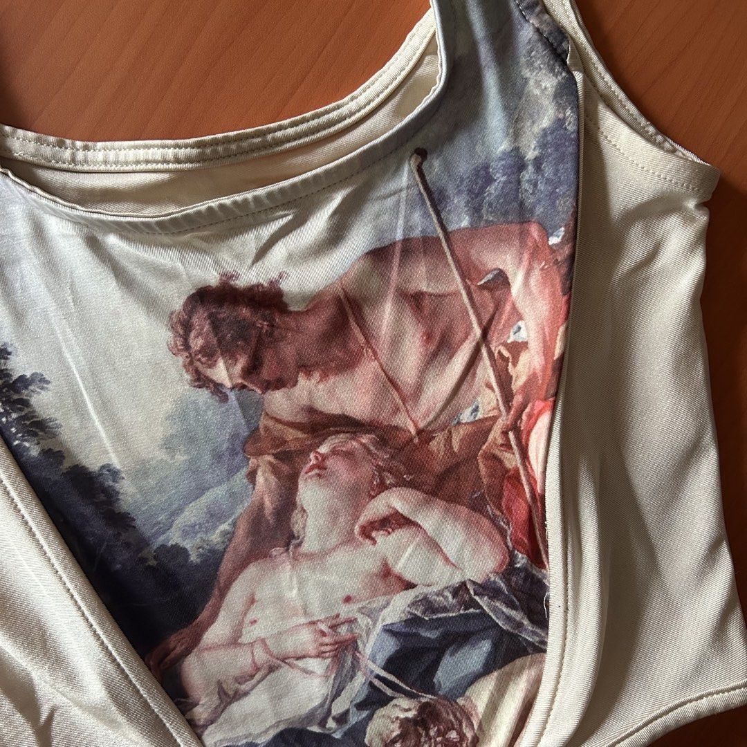 vintage renaissance print corset top (Category: Others Tops) located in San Pedro. Submitted by joernia_ (Listing ID 1454823953, Image 2). Description: 🖇️ vintage renaissance print corset top • ₱150 • has signs of usage • good condition • RFS: Decluttering DM to claim! 💌 location: san pedro, laguna & dasmariñas, cavite.