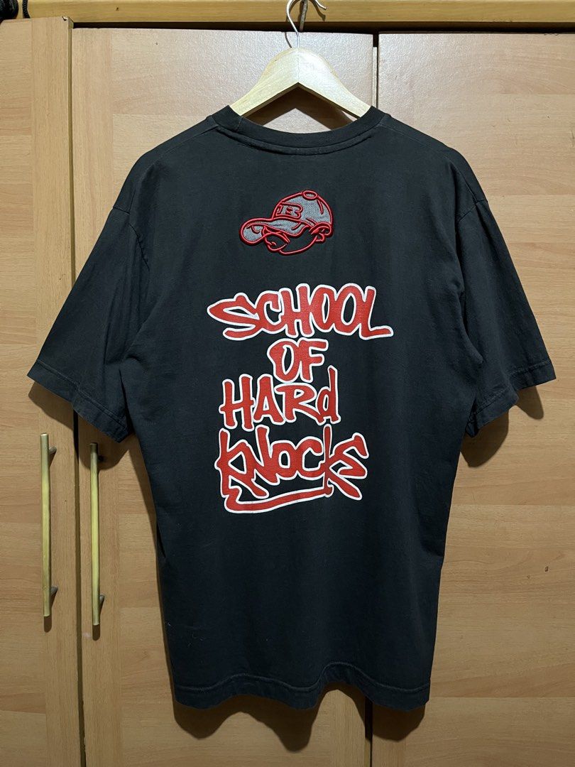 Vintage School of Hard Knocks (SOHK) (Category: Tshirts & Polo Shirts ) located in Quezon City. Submitted by randomdrop (Listing ID 1454840583, Image 2). Description: Vintage School of Hard Knocks (SOHK) •Embroider Logo •Large on tag •Dimes W 22 L 29 •Price : 500 + sf.