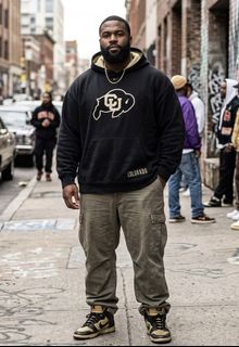 (Category: ) located in . Submitted by y2k.luxury.streetwear.outdoor (Listing ID 1454918091, Image 1). Description: .