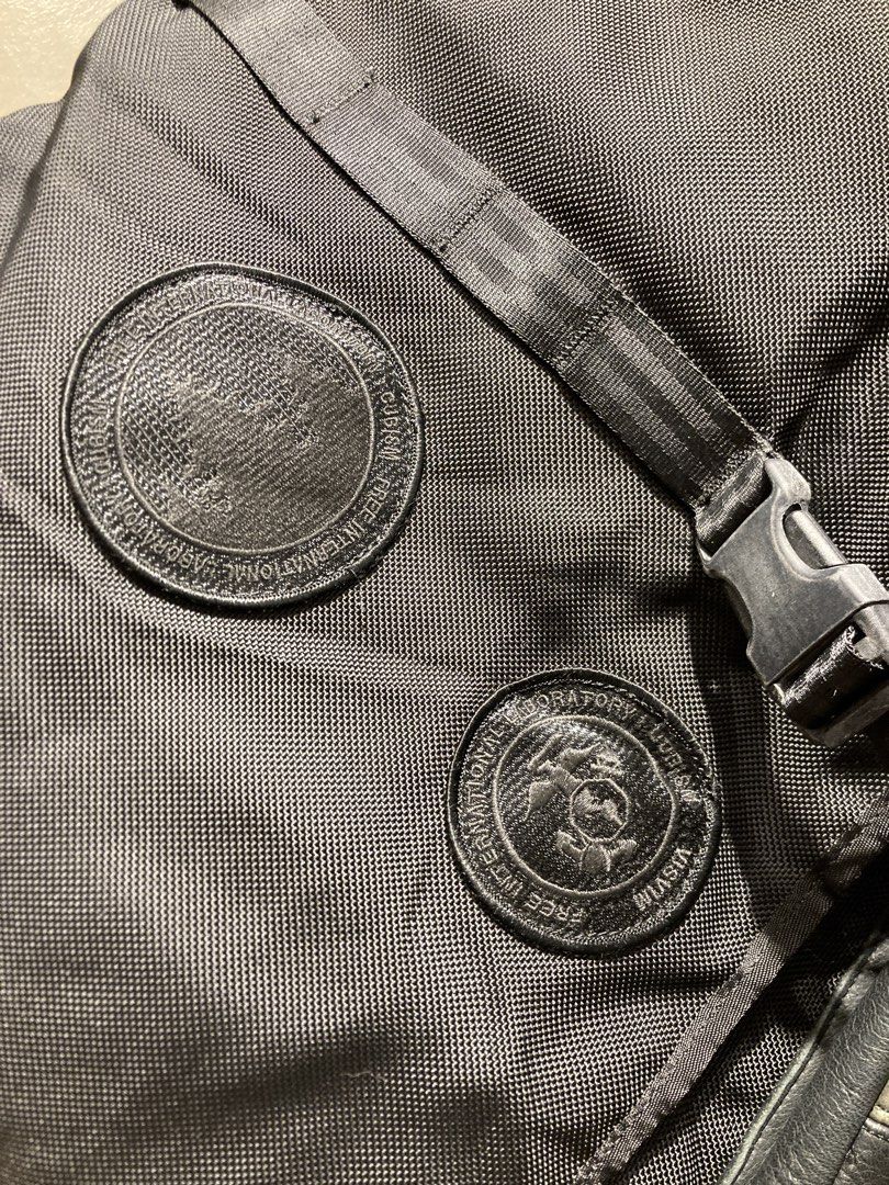 Visvim E Cat Ballistic Bag (Category: Backpacks) located in Quezon City. Submitted by janisu0303 (Listing ID 1454901410, Image 3). Description: Visvim Ballistic E-Cat Bag 17,000 php 8/10 condition Fairview area meetups Or shipping messenger/hiking pack featuring durable ballistic nylon and premium leather bottom panel detailing. Brand / Model: Visvim Ballistic E-Cat Messenger / BackpackKey Materials: Cordura ballistic nylon combined with soft elk