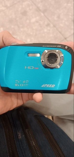 Waterproof digital camera (Category: Cameras) located in Baguio. Submitted by tommy_vercetti1986 (Listing ID 1454824904, Image 2). Description: issues: not all AAA batteries would work for these since its power demanding. Eveready batteries is the one that has worked on this unit. 16mp FHD video quality. Baguio city location .