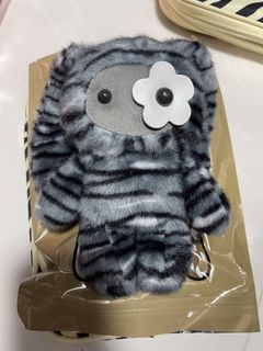(Category: ) located in . Submitted by hello_littlefinds (Listing ID 1453142339, Image 1). Description: .