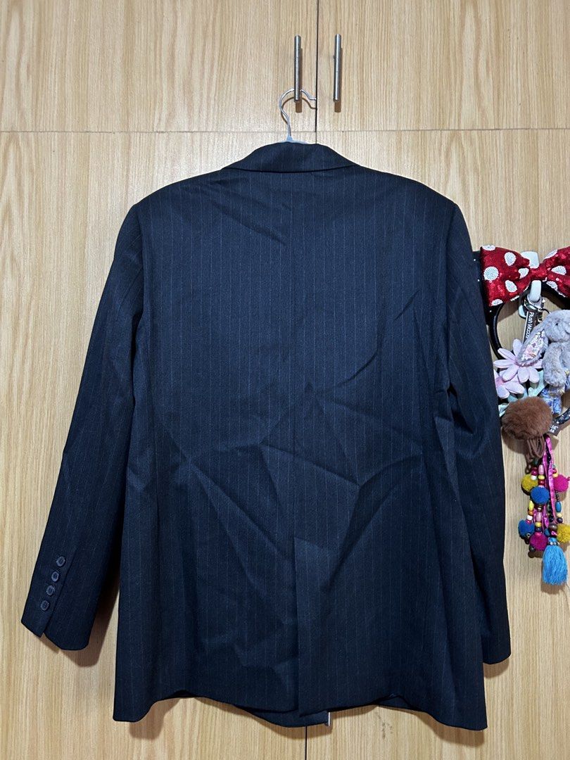 zara black striped suit double breasted blazer coat (Category: Coats, Jackets and Outerwear) located in Mabalacat. Submitted by icedoatmatcha (Listing ID 1454843843, Image 3). Description: zara black striped suit double breasted blazer coat - never worn after buying - with extra buttons - has shoulder pads .
