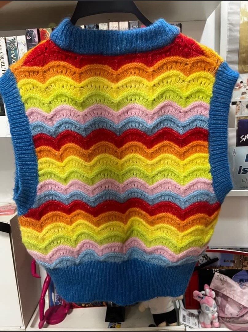 Zara Colorful Knit Vest (Category: Sleeveless) located in Cainta. Submitted by chainm (Listing ID 1454804675, Image 3). Description: Can fit Small to Large body frame LP Listed! No lowballing❗️.