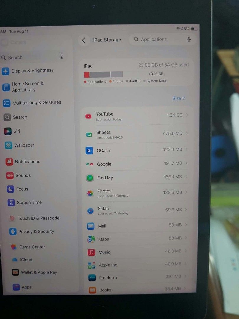 Ipad Mini 5th Gen 64gb Comes with Pen (Category: iPad) located in Manila. Submitted by jimzy_aliases (Listing ID 1454974979, Image 3). Description: Ipad Mini 5th Gen, it comes with pen. Will provide well rounded service and care of your item. Message if you need more proof of ownership. Available for meetup pick-up near Malabon area or 30 minute distance from Potrero Malabon. The item is well used, I just want to sell it of my hand since I planne