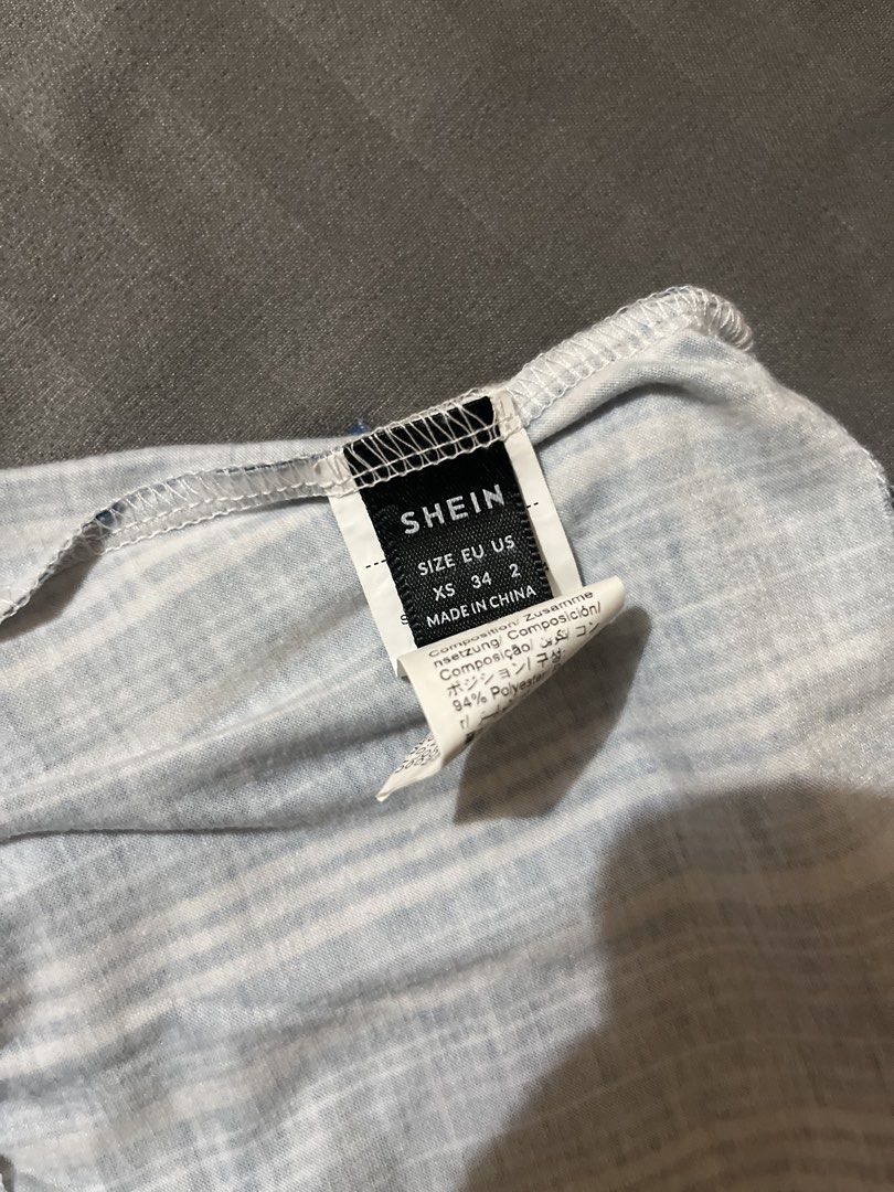 2 Tops bundle (Category: Blouses) located in Quezon City. Submitted by treasured.gem (Listing ID 1455101648, Image 2). Description: .