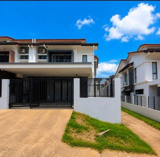 (Category: ) located in . Submitted by ad.estate (Listing ID 1455011267, Image 1). Description: .