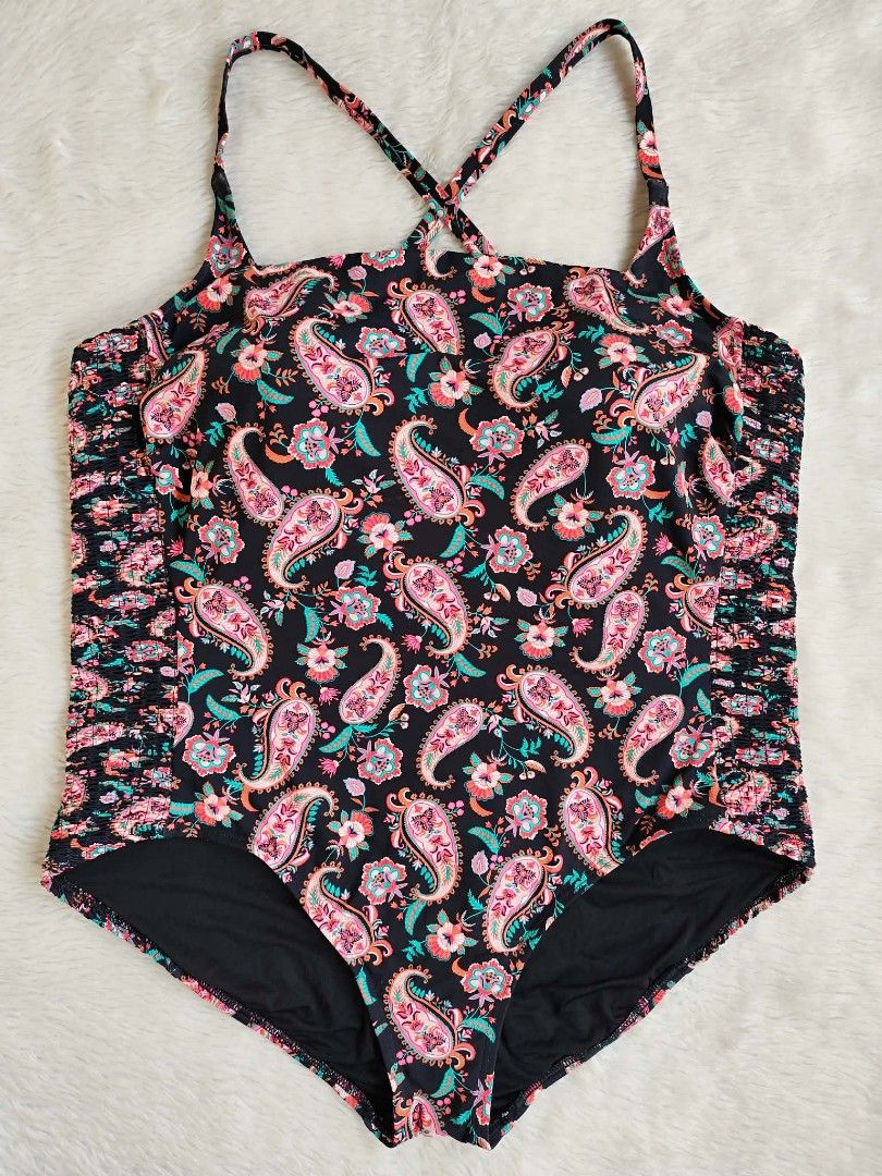 (2XL) Land's End Swimsuit (Category: Bikinis & Swimsuits) located in Paranaque City. Submitted by sl_shop05 (Listing ID 1455020225, Image 2). Description: 🍀PLUS SIZE MERMAID🍀 🌻Like New🌻 🌼Brand: LAND'S END ➡️Built in Pad ✨Size: 2XL ❎𝑨𝒍𝒍 𝒊𝒕𝒆𝒎𝒔 𝒂𝒓𝒆 𝑷𝑹𝑬𝑳𝑶𝑽𝑬𝑫 𝒊𝒏 𝑮𝒐𝒐𝒅 𝑪𝒐𝒏𝒅𝒊𝒕𝒊𝒐𝒏 ❎𝑷𝒍𝒆𝒂𝒔𝒆 𝒅𝒐 𝒎𝒂𝒏𝒂𝒈𝒆 𝒚𝒐𝒖𝒓 𝒆𝒙𝒑𝒆𝒄𝒕𝒂𝒕𝒊𝒐𝒏𝒔. ❎𝑾𝑨𝑺𝑯 𝒃𝒆𝒇𝒐𝒓𝒆 𝑼𝑺𝑬‼️ ❎𝑩𝑼𝒀 𝒂𝒕 𝒚𝒐𝒖𝒓 𝒐𝒘𝒏 𝒓𝒊𝒔𝒌‼️