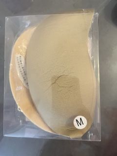 （分類：）位於 。 由 gisze 提交（商品編號 1454957330，圖片 1）。簡介： 。