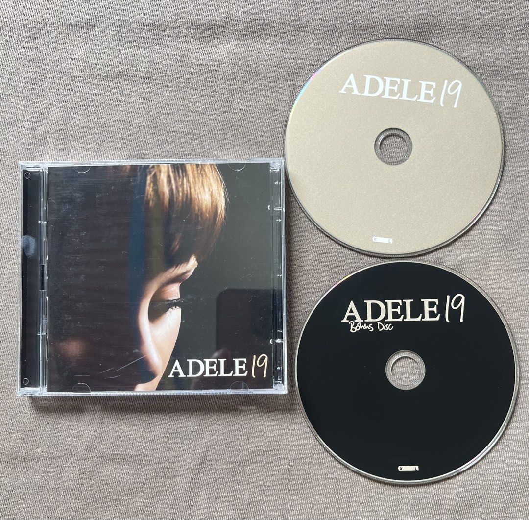 ADELE - 19 ( EXPANDED EDITION 2CD ) (Category: CDs & DVDs) located in Selekoh. Submitted by blueheaven1104 (Listing ID 1455034180, Image 2). Description: .