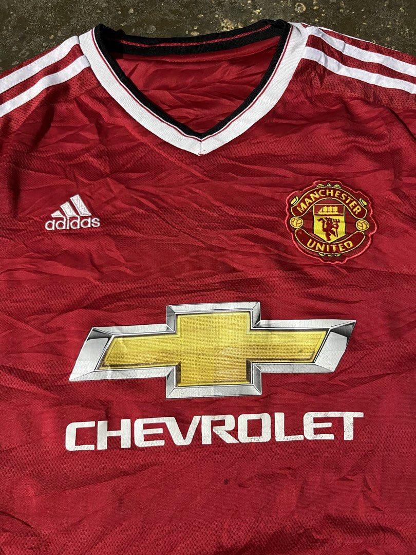 Adidas football Jersey (Category: Activewear) located in Angeles City. Submitted by sothriftzz (Listing ID 1455014617, Image 2). Description: .