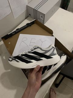 (Category: ) located in . Submitted by sneakerlounge_ (Listing ID 1454961493, Image 1). Description: .