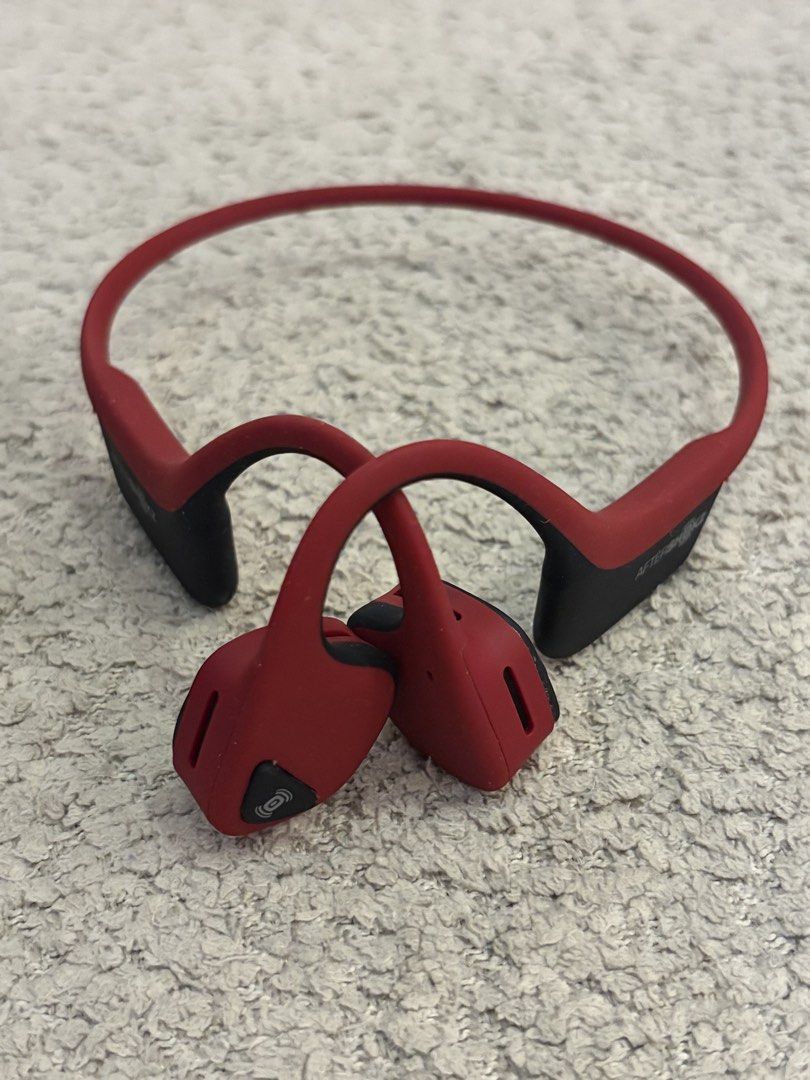 AfterShokz Red Bone Conduction Headphones (Category: Headphones & Headsets) located in Quezon City. Submitted by minimalmania (Listing ID 1455127210, Image 1). Description: - Red AfterShokz bone conduction headphones - Ideal for sports and outdoor activities - Stay aware of your surroundings while listening - Lightweight and comfortable design - Excellent working condition.