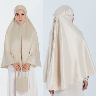 (Category: ) located in . Submitted by cik_shopaholic (Listing ID 1455076420, Image 1). Description: .