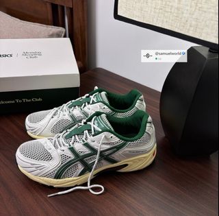 ASICS Collection item 2