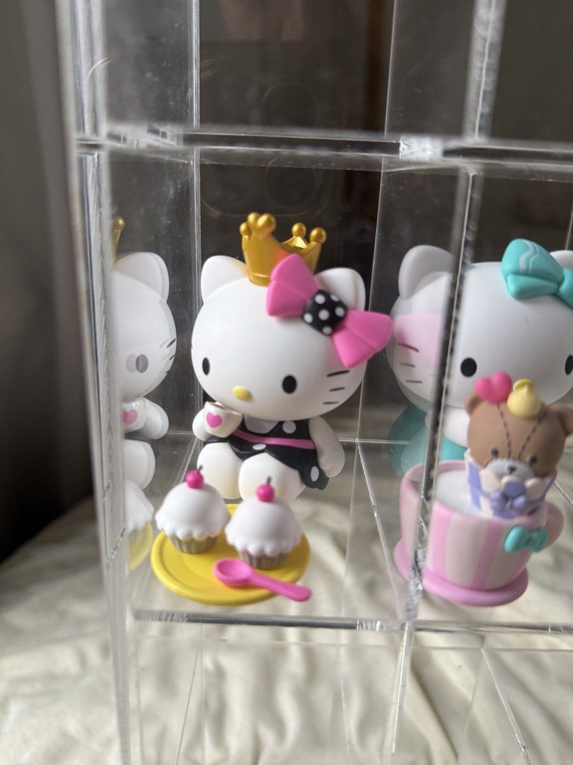 Assorted Hello kitty (Category: Designer & Blind Box Toys) located in Singapore. Submitted by koji07 (Listing ID 1455043560, Image 2). Description: Assorted Hello kitty $5 each All for $20 Take all with acrylic display box $30 Zoom in for flaws, some have turned yellowish / not for fussy buyer.