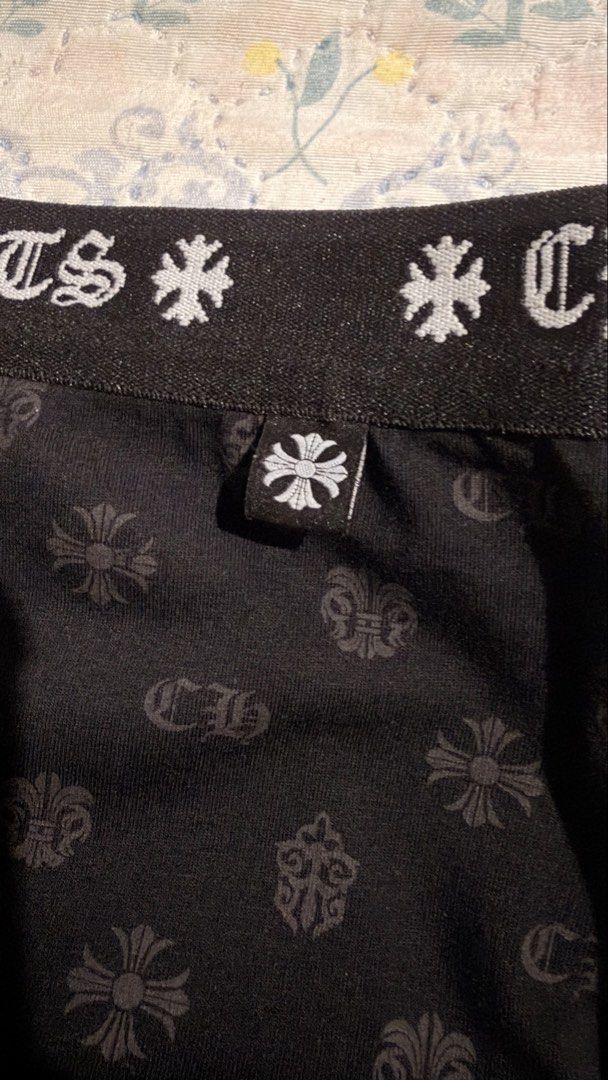 AUTHENTIC CHROME HEARTS TONAL MONOGRAM LEGGINGS (Category: Luxury Apparel) located in Batangas. Submitted by cjayf (Listing ID 1455065158, Image 3). Description: AUTHENTIC CHROME HEARTS TONAL MONOGRAM LEGGINGS Size: Small (S) Condition: 9.9/10 (Excellent pre-owned condition) An absolute essential base layer for any serious Chrome Hearts collector. Features the highly coveted all-over tonal CH / Dagger monogram print on the legs and the iconic Old