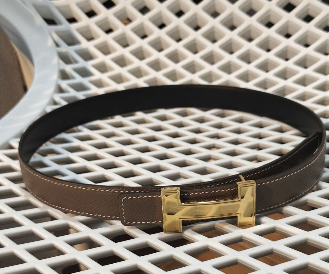 Authentic Hermes Constance Belt Size 105cm (Category: Belts) located in Aguinaldo. Submitted by designerlaneph (Listing ID 1455101290, Image 1). Description: Previously owned Hermes constance belt with dustbag size 105cm 💯% authentic in mint condition free shipping scheduled delivery.