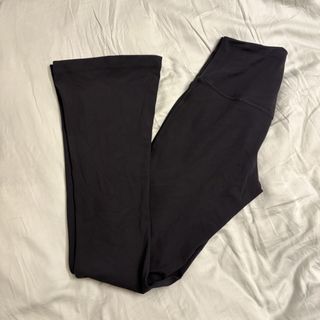 (Category: ) located in . Submitted by hannahlim77 (Listing ID 1455126711, Image 1). Description: .