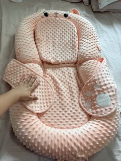 (Category: ) located in . Submitted by starfishcake (Listing ID 1454960852, Image 1). Description: .