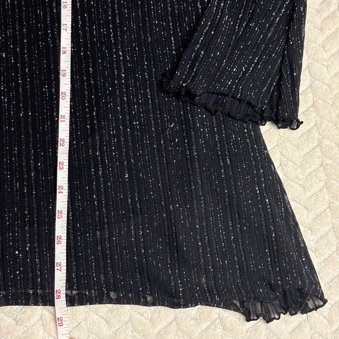 Backless Black Sequin Party Dress (Category: Dresses) located in Pasig City. Submitted by snaple_zen (Listing ID 1455122974, Image 2). Description: >> Sparkly backless dress >> only used once ! >> can be used for formal or party events .