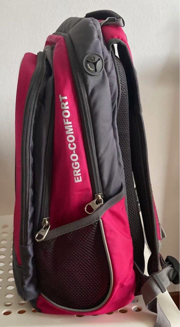 Backpack (Category: Backpacks) located in Singapore. Submitted by cosmiclion.79e032 (Listing ID 1455024599, Image 5). Description: .