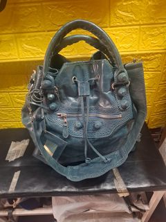(Category: ) located in . Submitted by jhaz_bags (Listing ID 1455097788, Image 1). Description: .
