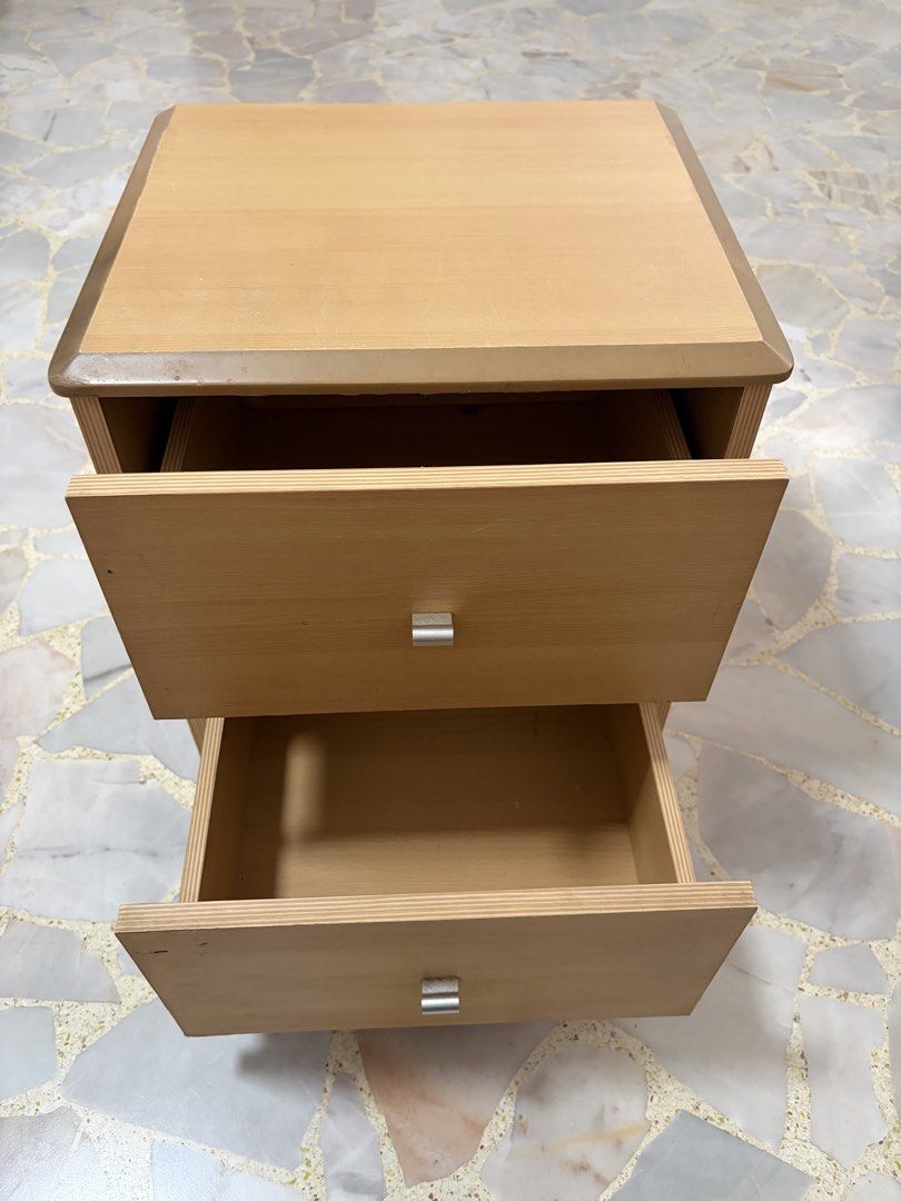 Bed side table (Category: Other Home Furniture) located in Singapore. Submitted by ybybybyb (Listing ID 1453541965, Image 3). Description: Bedside table with 2 compartments .