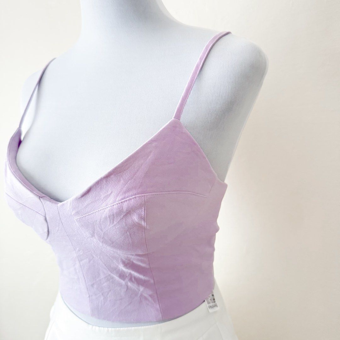 Bershka Purple Bustier Crop Top (Category: Others Tops) located in Antipolo. Submitted by rosywardrobe (Listing ID 1454987132, Image 3). Description: 🎀 MAKE READING A HABIT 🎀 • No order form, no reservation! • Strictly 1 day reservation • Payment first before order processing • No return, No exchange • Don’t make an offer if you’re not 100% sure • No shipping every weekends — PAYMENT CHANNELS — • GCash • Gotyme • Maya • BDO • BPI • Unionbank — 