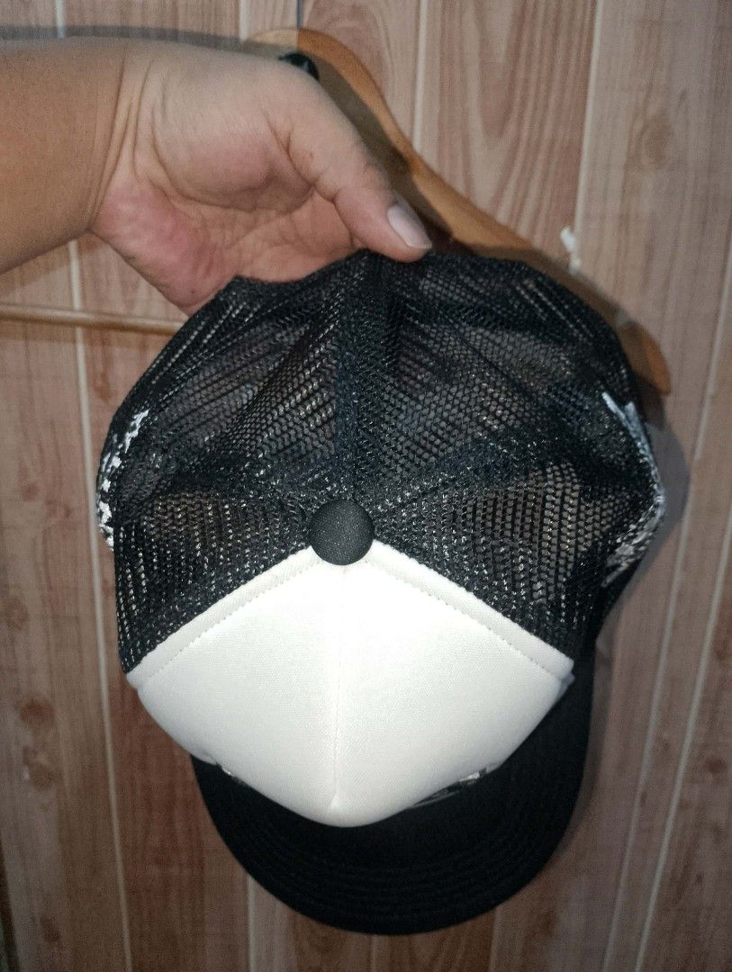 BILLIONAIRE BOYS CLUB (Category: Caps & Hats) located in Taguig. Submitted by clothingselection (Listing ID 1455074146, Image 3). Description: PTPA BILLIONAIRE BOYS CLUB TRUCKER CAP ALL SIZE FITS ALL EXCELLENT CONDITION NID WASH FRESH FROM GARAGE.