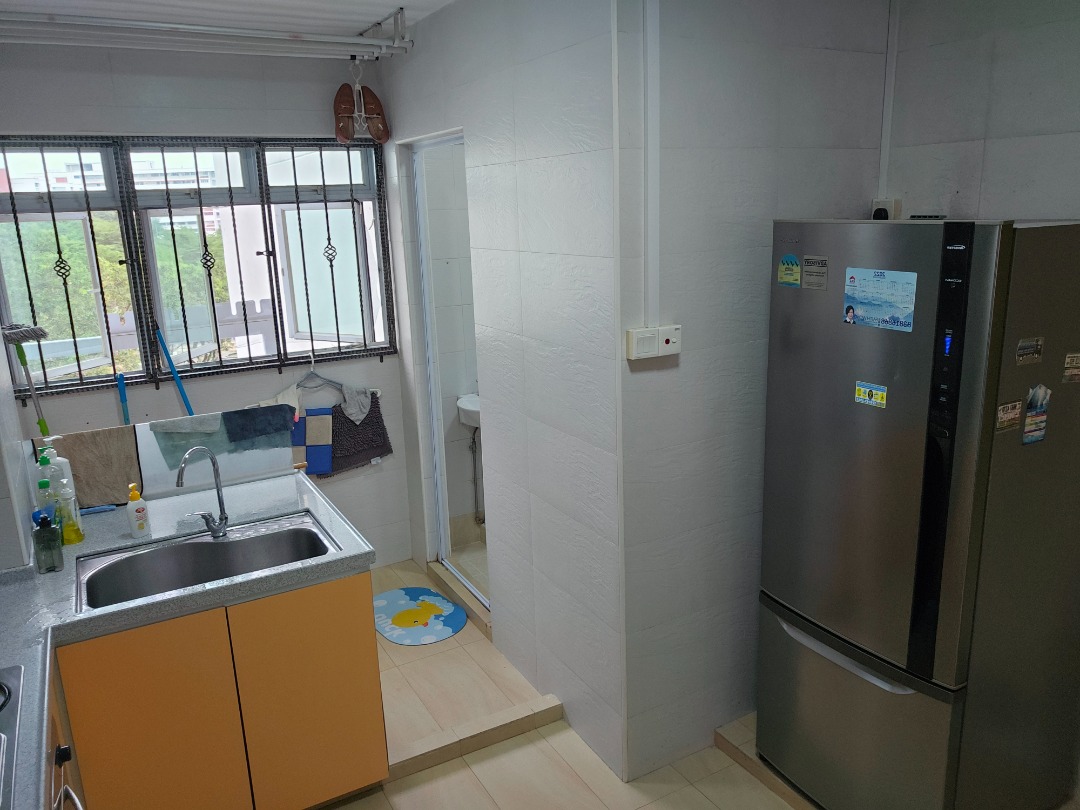 (Category: ) located in . Submitted by klkang (Listing ID 1454979022, Image 1). Description: .