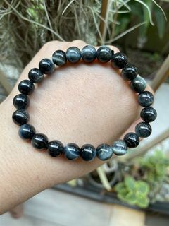 (Category: ) located in . Submitted by crystal_gem_world (Listing ID 1454969114, Image 1). Description: .