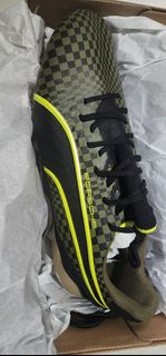 (Category: ) located in . Submitted by kinseow (Listing ID 1454956918, Image 1). Description: .