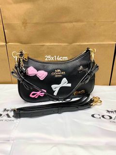(Category: ) located in . Submitted by mjmassortedfinds (Listing ID 1455001930, Image 1). Description: .