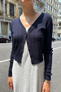 (Category: ) located in . Submitted by clothes_rack (Listing ID 1454054805, Image 1). Description: .