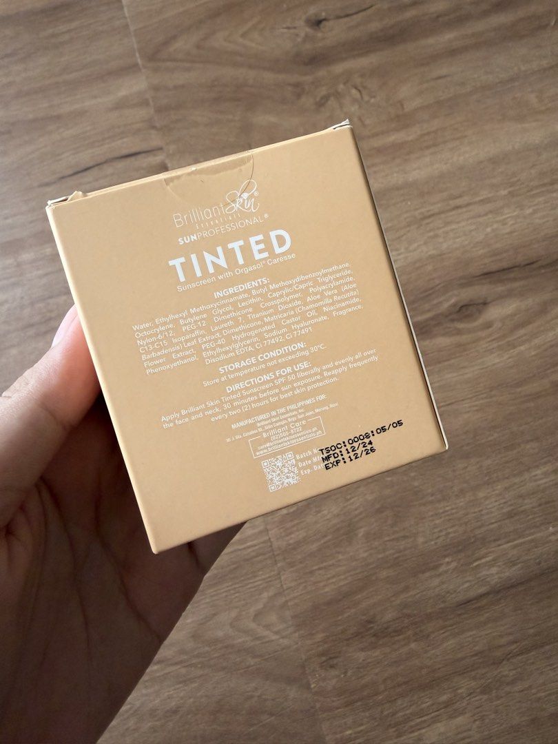 BRILLIANT TINTED SUNSCREEN (Category: Face Care) located in Las Pinas. Submitted by cattydeclutters (Listing ID 1455024539, Image 3). Description: .