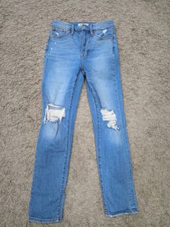 (Category: ) located in . Submitted by jakerboutique9 (Listing ID 1455118500, Image 1). Description: .