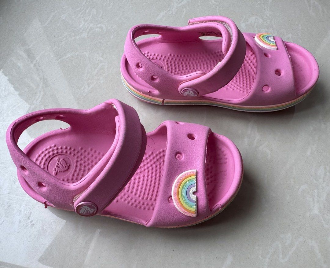 C7 Crocband Imagination Sandal (Category: Babies & Kids Fashion) located in Mandaluyong City. Submitted by unicart (Listing ID 1454999987, Image 3). Description: .