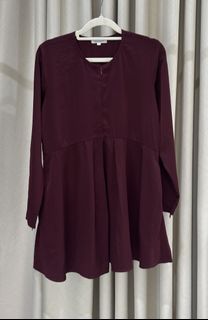 (Category: ) located in . Submitted by shopaholic_closet203 (Listing ID 1454990987, Image 1). Description: .