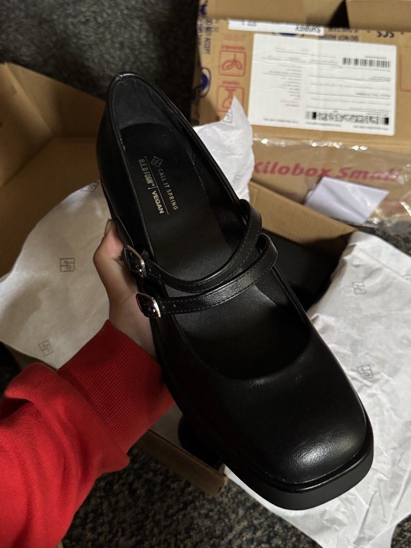 Call it spring shoes (Category: Boots) located in San Jose del Monte. Submitted by idecluttermythings (Listing ID 1454980353, Image 3). Description: I just got it from the mail TODAY. I got the wrong size, it’s too big on me. Original price is 2995. With box Negotiable dm me.