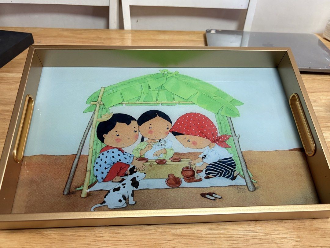 Casa Juan Serving Tray (Category: Other Kitchenware & Tableware) located in Marikina City. Submitted by thrifty_trinkets_by_anais (Listing ID 1455102112, Image 1). Description: 🌸 Selling own preloved/brand new items for less - EVERYTHING is negotiable as long as REASONABLE in price 🤗 🙏🏻 Please also check my account for more marked down items 🫶 📍Marikina near S&R/Uniqlo 💳 Maribank/Maya/Gcash 🏍️ Grab/Lalamove/J&T (by schedule) 🗓️ Offers/Re