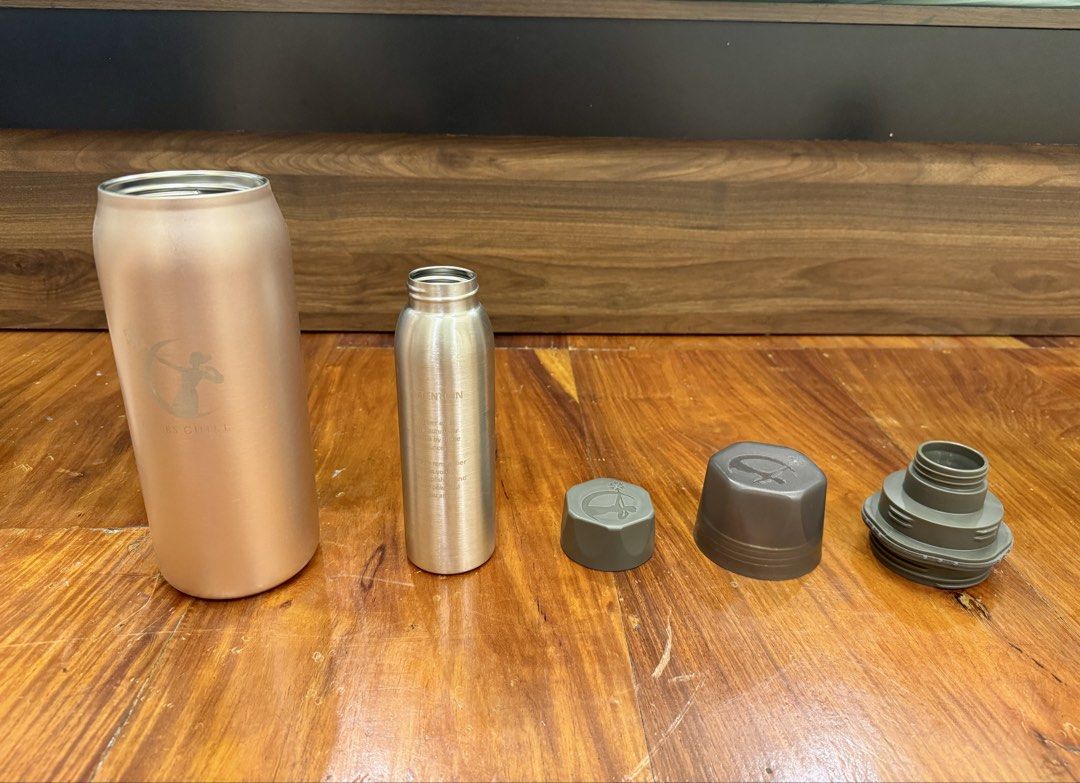 Ceres Chill Rose Gold (Category: Water Bottles & Tumblers) located in Mandaluyong City. Submitted by luvieestbelle (Listing ID 1454971259, Image 2). Description: - Brand: Ceres Chill - Color: Rose Gold - Type: Insulated Water Bottle - Features: Keeps drinks hot or cold - Accessories Included: Carrying pouch, strap, inner bottle, 2 different caps - Ideal for: Everyday use.