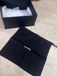 (Category: ) located in . Submitted by shopaholic013 (Listing ID 1454989276, Image 1). Description: .